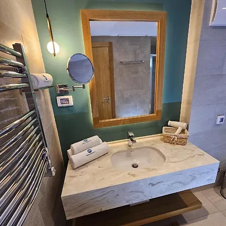 The New Hotel Mediteran - Villa Edition Ulcinj Exterior photo